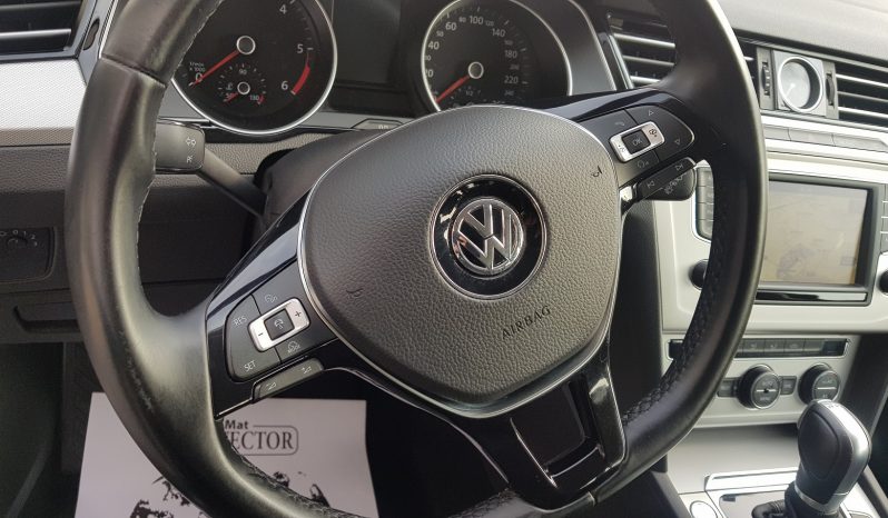 Volkswagen Passat Sw Business Bluemotion completo
