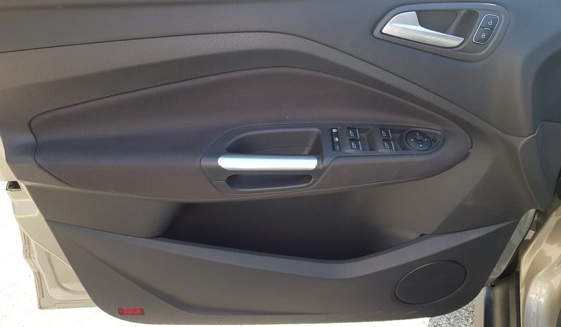 Ford C-Max 1.5 TDCi 120CV Titanium completo