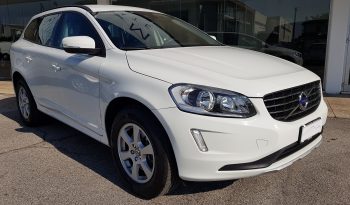 Volvo XC60 2.0D3 Kinetic completo