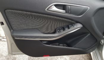 Mercedes A 180 Benz. Executive – Sedili sportivi – Volante 3 razze – display grande completo