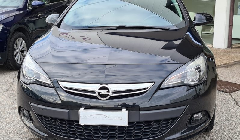 Opel Astra GTC 1.7CDTI 110CV COSMO S “FULL OPTIONAL” completo
