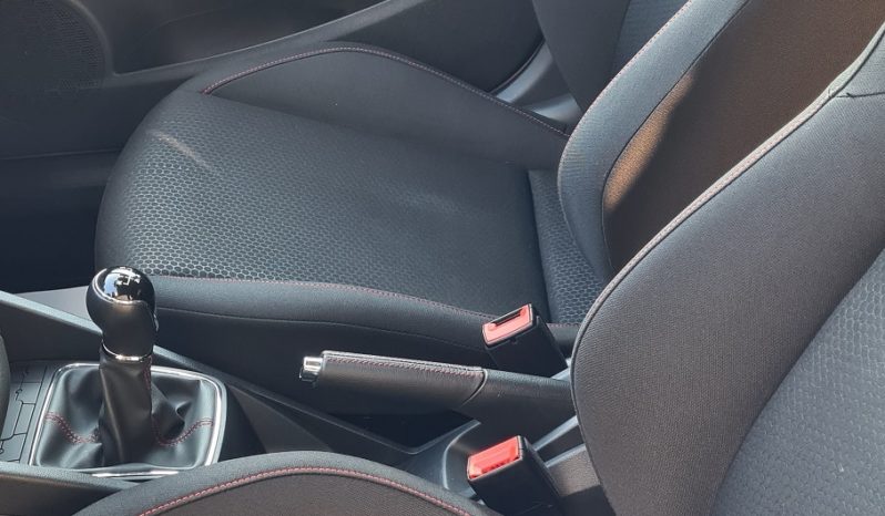 SEAT Ibiza 1.2 TSI 90 CV 5p. FR completo
