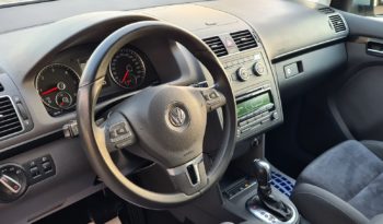 Volkswagen Touran 2.0 TDI 140 CV DSG Highline completo