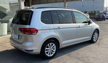 Volkswagen Touran 1.6 TDI 115 CV SCR DSG”5 POSTI” completo