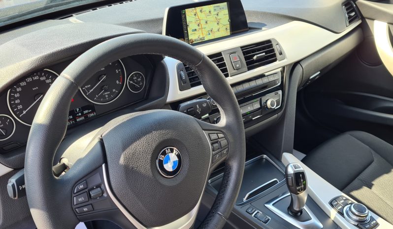 BMW 318D Touring Advantage aut. “NAVI-PDC-CRUISE” completo