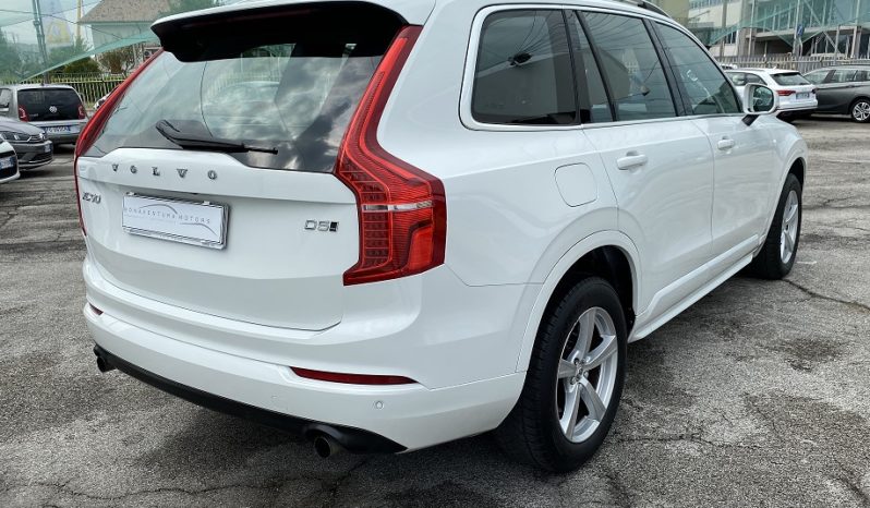 Volvo XC90 D5 AWD Geartronic Kinetic “PDC-NAVI-CRUISE” completo