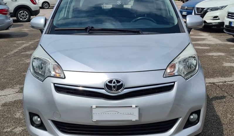 Toyota Verso-S 1.3 Benzina completo