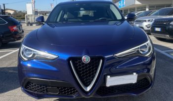 Alfa Romeo Stelvio 2.2 t Business Q4 190cv auto my19“PDC-NAVI-CRUISE” completo