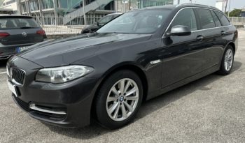 BMW 530d Touring xdrive Business auto “TETTO PANORAMICO“ completo