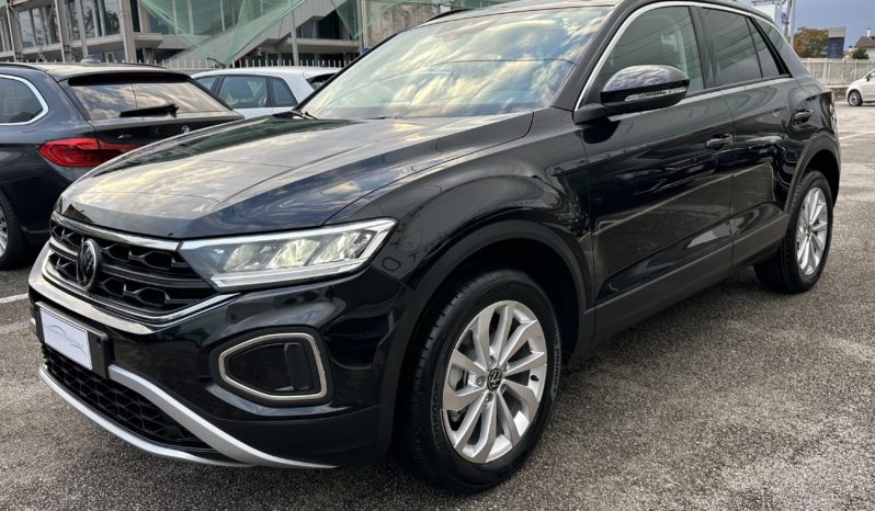 Volkswagen T-Roc 2.0 tdi Edition Plus 115cv “AUTO NUOVA – PREZZO PROMO” completo