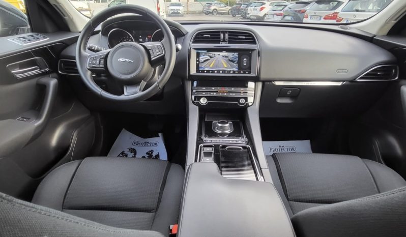 Jaguar F-Pace 2.0d Pure awd 180cv auto “PDC-CRUISE-CAMERA” completo
