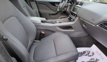 Jaguar F-Pace 2.0d Pure awd 180cv auto “PDC-CRUISE-CAMERA” completo