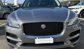 Jaguar F-Pace 2.0d Pure awd 180cv auto “PDC-CRUISE-CAMERA” completo