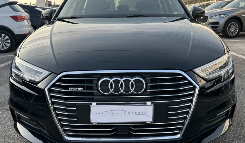 Audi A3 Sportback 1.4 tfsi e-tron 204CV Admired s-tronic completo