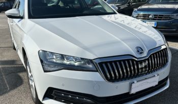 Skoda Superb 2.0 tdi evo Executive 4×4 200cv dsg berlina completo