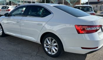 Skoda Superb 2.0 tdi evo Executive 4×4 200cv dsg berlina completo
