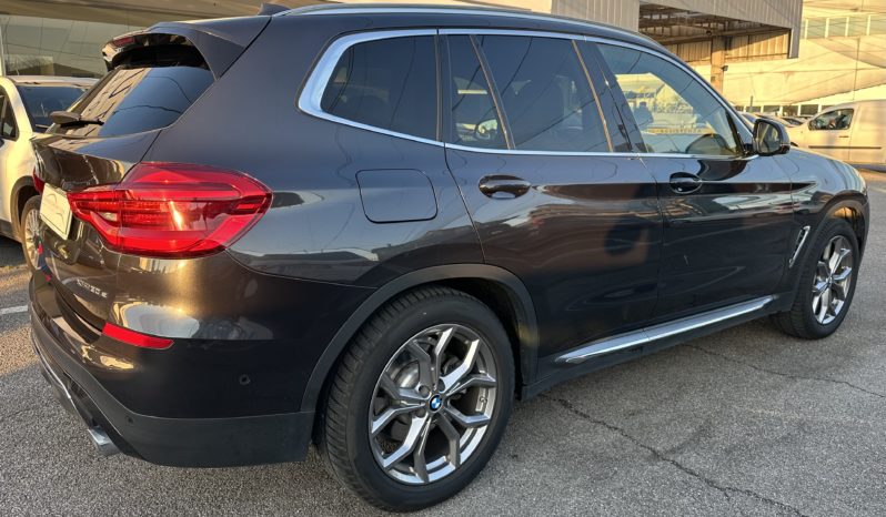 BMW X3 30e X-drive Luxury auto “VIRTUAL-CAMERA 360°-NAVI” completo