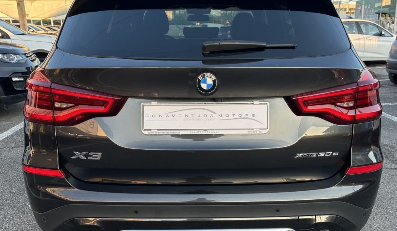 BMW X3 30e X-drive Luxury auto “VIRTUAL-CAMERA 360°-NAVI” completo