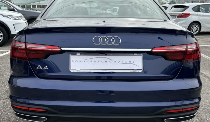 Audi A4 35 2.0 tfsi mhev Business 150cv S-tronic berlina completo