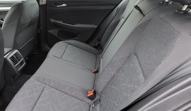 Volkswagen Golf 1.0 eTSI EVO DSG Life 110Cv completo