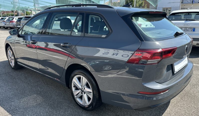 Volkswagen Golf Variant 2.0 TDI SCR Life 115Cv “PREZZO REALE SENZA FINANZIAMENTO” completo