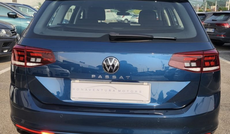 Volkswagen Passat Variant 1.5 tsi Business 150cv dsg “PDC-NAVI-CRUISE” completo