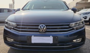 Volkswagen Passat Variant 1.5 tsi Business 150cv dsg “PDC-NAVI-CRUISE” completo