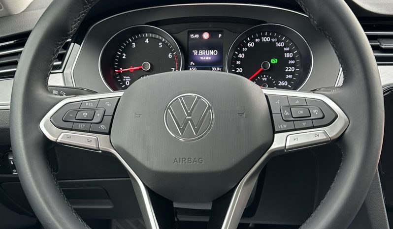 Volkswagen Passat Variant 1.5 tsi Business 150cv dsg “PDC-NAVI-CRUISE” completo