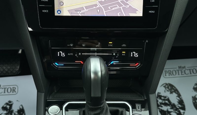 Volkswagen Passat Variant 1.5 tsi Business 150cv dsg “PDC-NAVI-CRUISE” completo