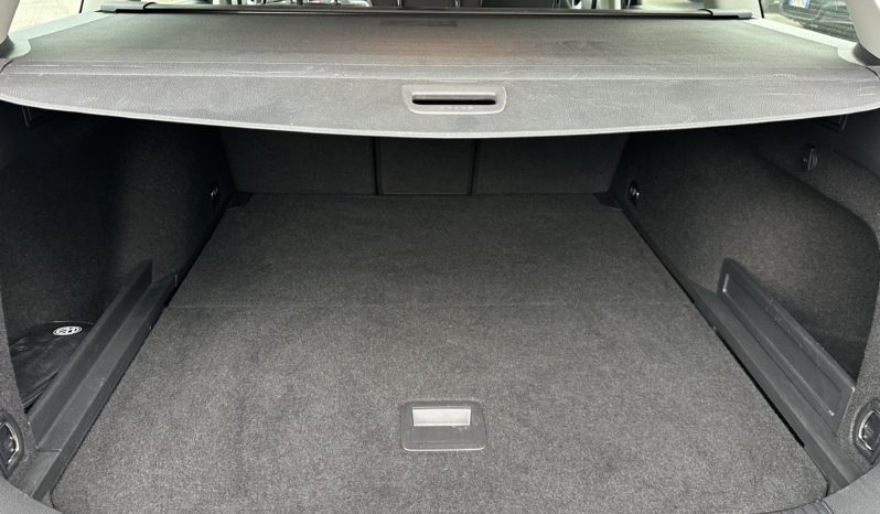 Volkswagen Passat Variant 1.5 tsi Business 150cv dsg “PDC-NAVI-CRUISE” completo