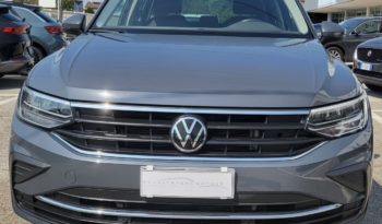 Volkswagen Tiguan 1.5 tsi Life 150cv dsg “PDC-NAVI-CRUISE” completo