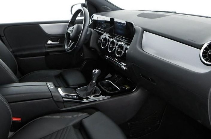 Mercedes-Benz B160 “PREZZO REALE SENZA FINANZIAMENTO” completo