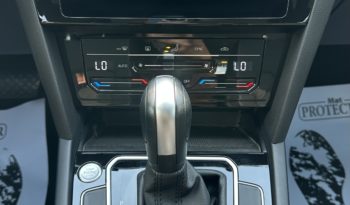 Volkswagen Passat Variant 2.0 tdi Business 122cv dsg “PDC-NAVI-CRUISE” completo