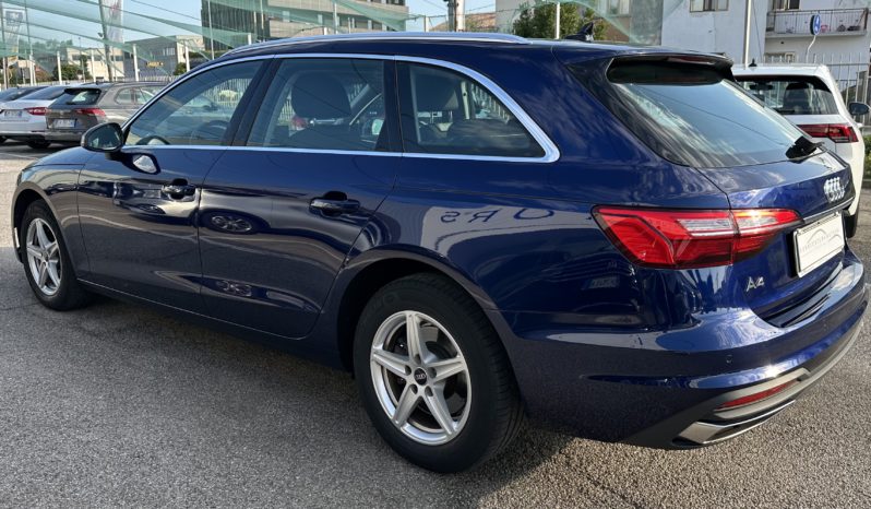 Audi A4 Avant 35 2.0 tdi mhev Business 163cv s-tronic completo
