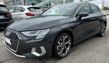 Audi A3 Sportback 1.4 tfsi-e Business Advanced 204Cv completo