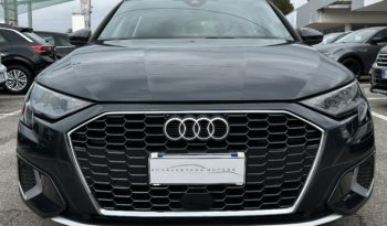 Audi A3 Sportback 1.4 tfsi-e Business Advanced 204Cv completo