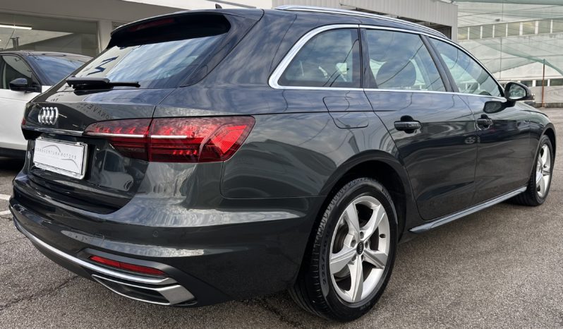 Audi A4 Avant 35 2.0 tdi mhev Advanced  163cv S-tronic completo