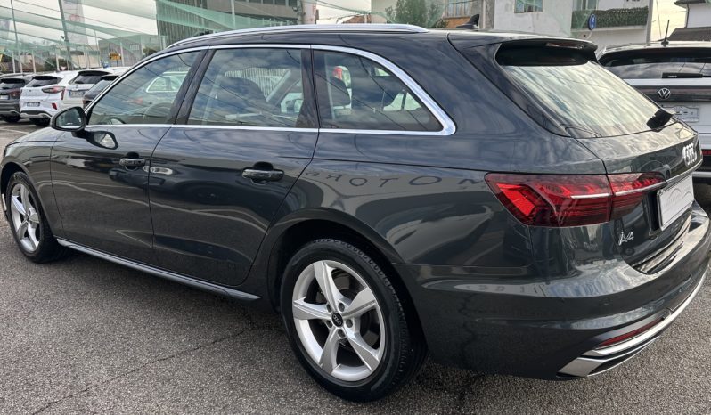 Audi A4 Avant 35 2.0 tdi mhev Advanced  163cv S-tronic completo