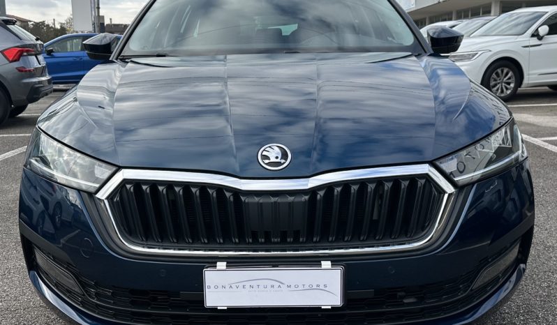 Skoda Octavia Wagon 2.0 tdi evo Executive 150cv dsg completo