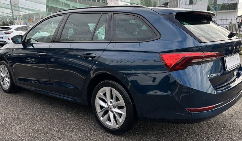 Skoda Octavia Wagon 2.0 tdi evo Executive 150cv dsg completo