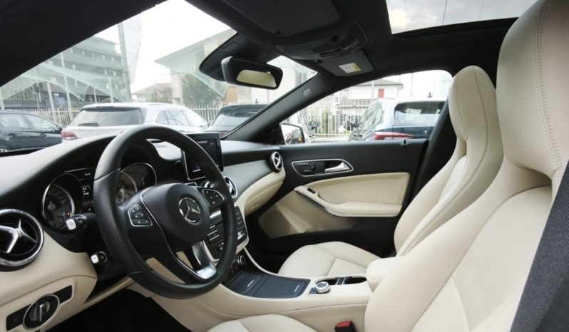 Mercedes-Benz CLA 250 Premium 4matic auto “PREZZO REALE SENZA OBBLIGO DI FINANZIAMENTO” completo